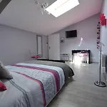 Aux 4 Cornes - D'hotes Bed & Breakfast
