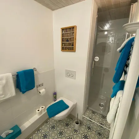 Aux 4 Cornes - D'hotes Bed & Breakfast *