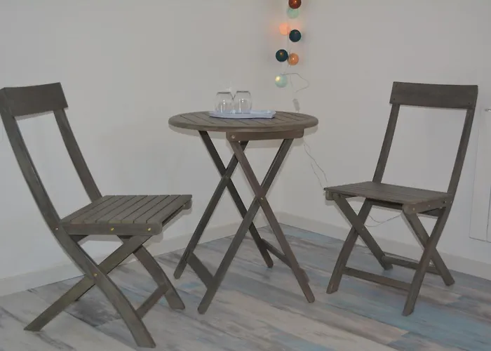 فندق مبيت وإفطار Aux 4 Cornes - D'hotes