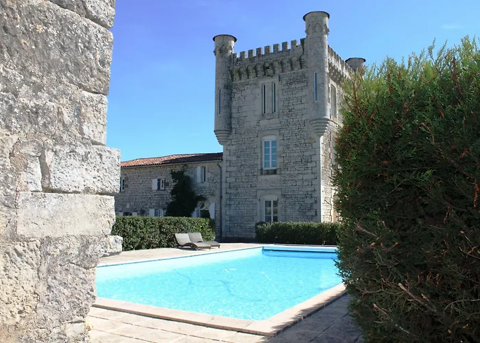 Bed & Breakfast Aux 4 Cornes - D'hotes 3*