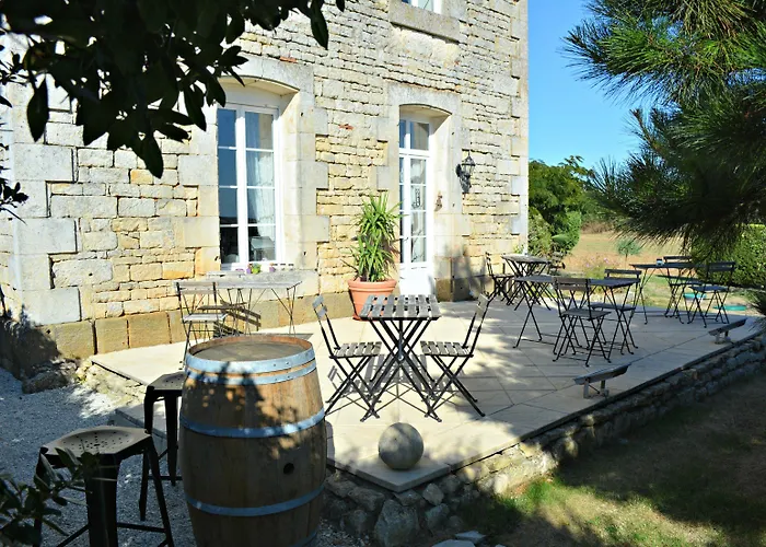 Bed & Breakfast Aux 4 Cornes - D'hotes 3*