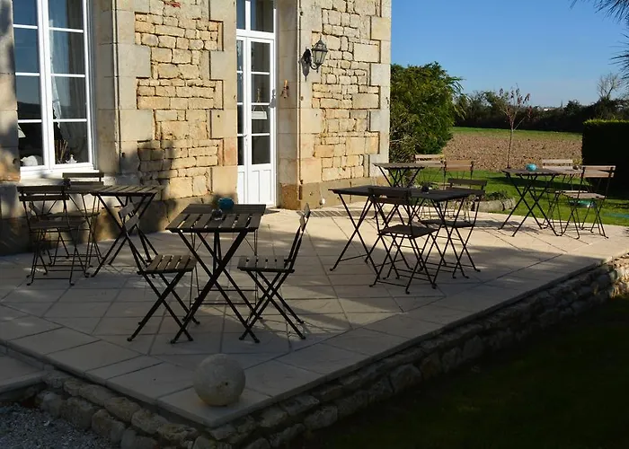 Bed & Breakfast Aux 4 Cornes - D'hotes Longeves (Vendee)