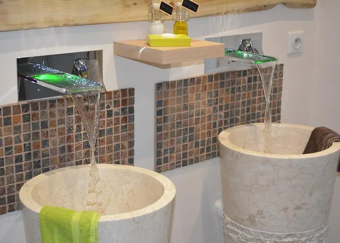 فندق مبيت وإفطار Aux 4 Cornes - D'hotes Longeves (Vendee)