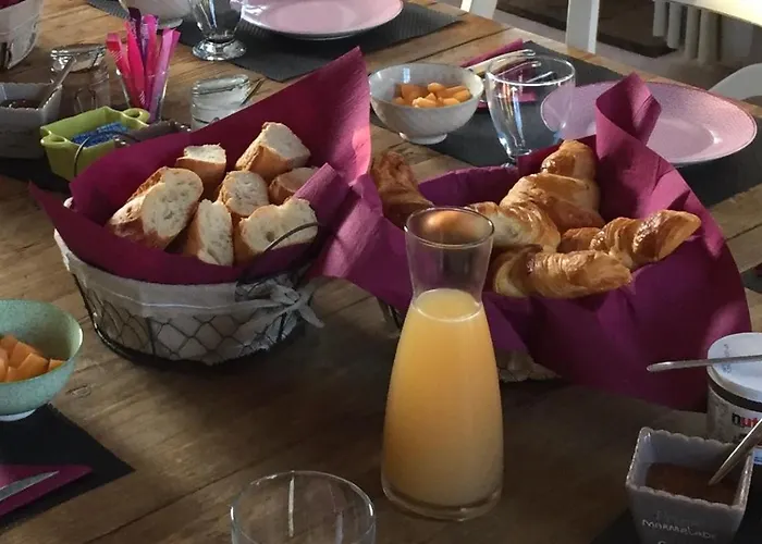 Bed & Breakfast Aux 4 Cornes - D'hotes 3*