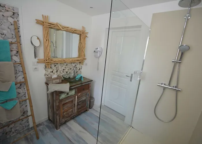 Aux 4 Cornes - D'hotes فندق مبيت وإفطار Longeves (Vendee)